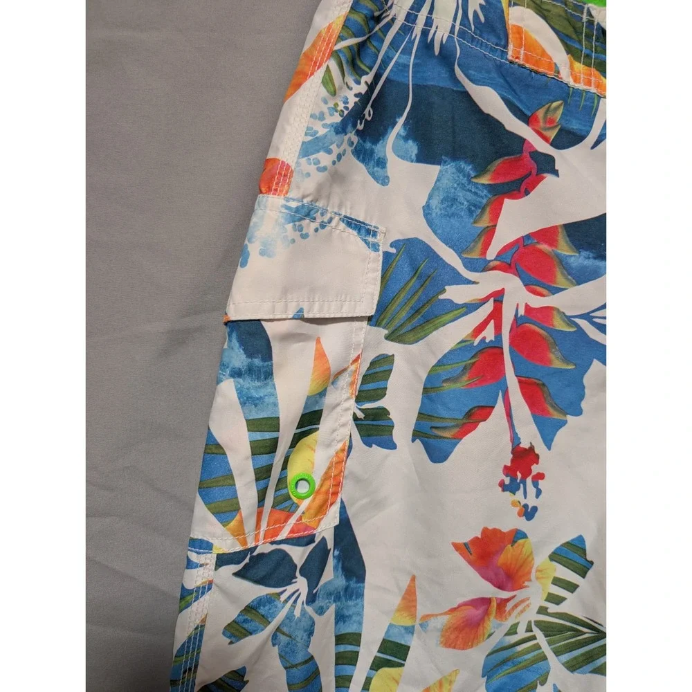 Old Navy Men's Floral Hawaiian Board Shorts Swim Trunks Side Pocket Size Medium‎